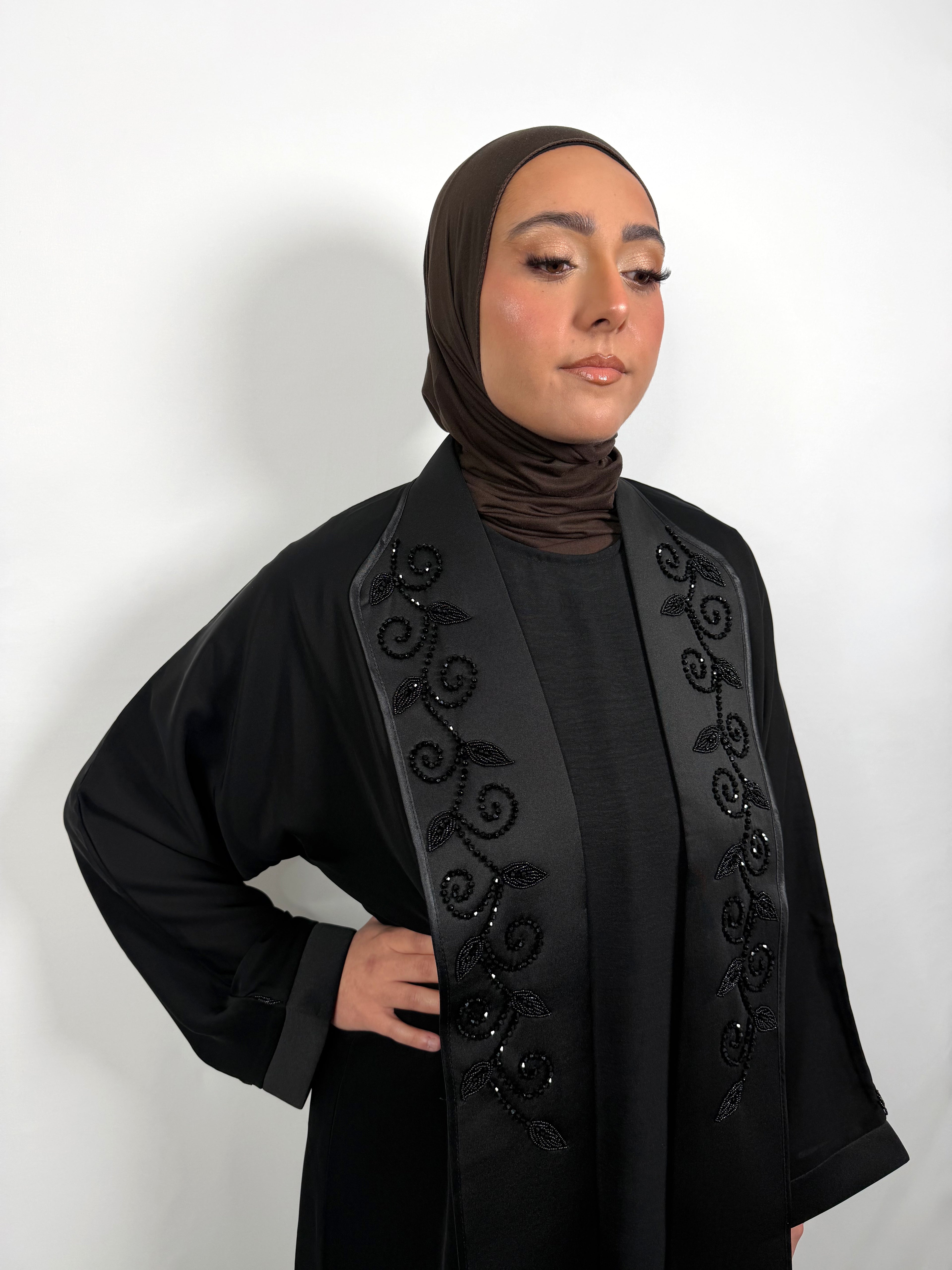 Abaya Nusayba