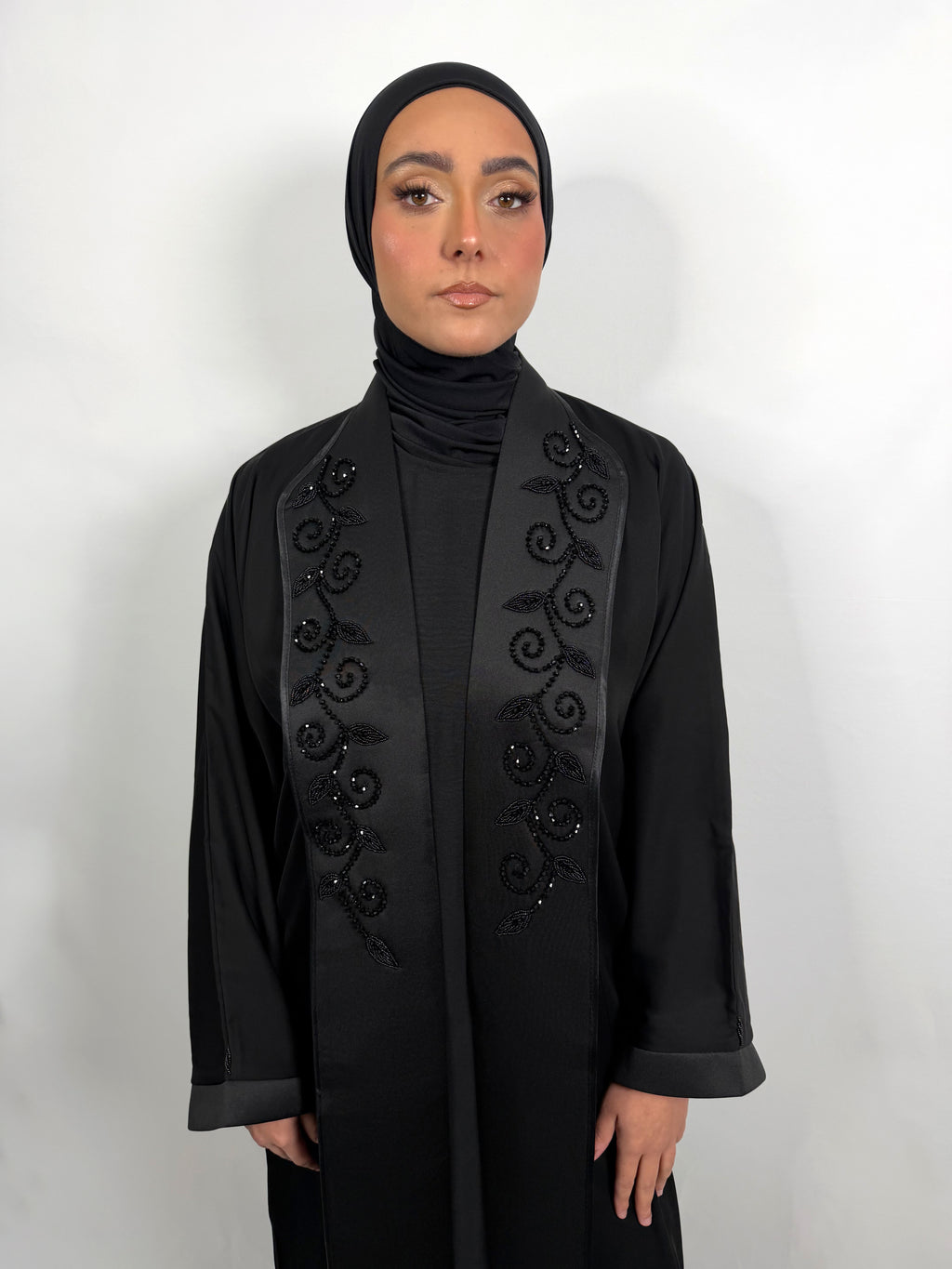 Abaya Nusayba