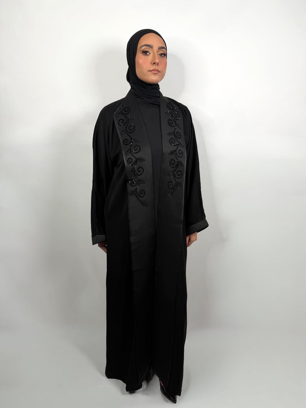 Abaya Nusayba