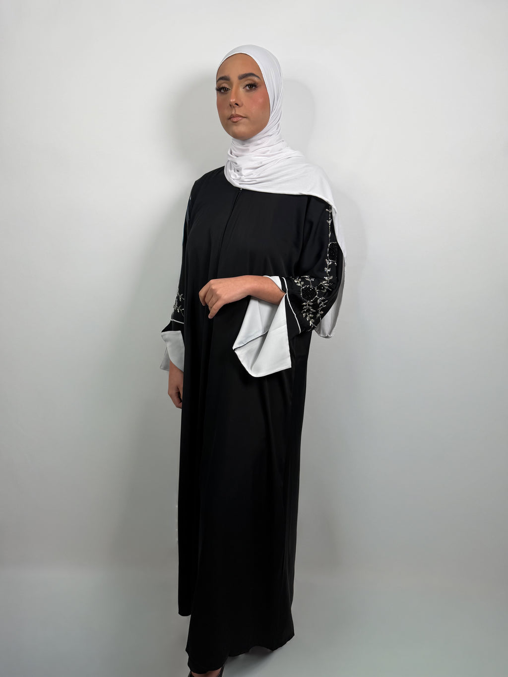 Abaya Sakina